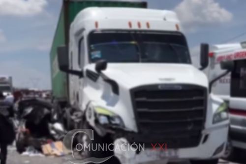 Carambola en el Circuito Bicentenario Toluca-Lerma deja doce personas lesionadas 